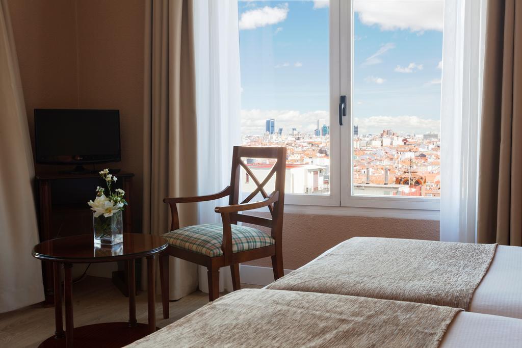 Room Mate Macarena, Madrid Gran Via المظهر الخارجي الصورة